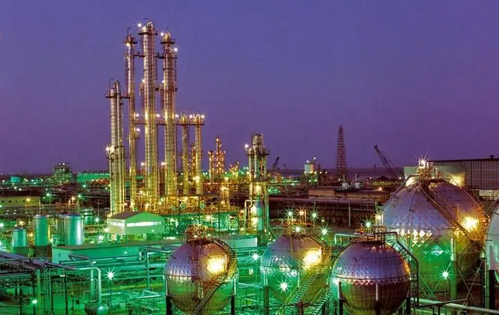 دولت به میدان آمد؛ مسیر سرمایه‌گذاری پتروشیمی چگونه هموار می‌شود؟