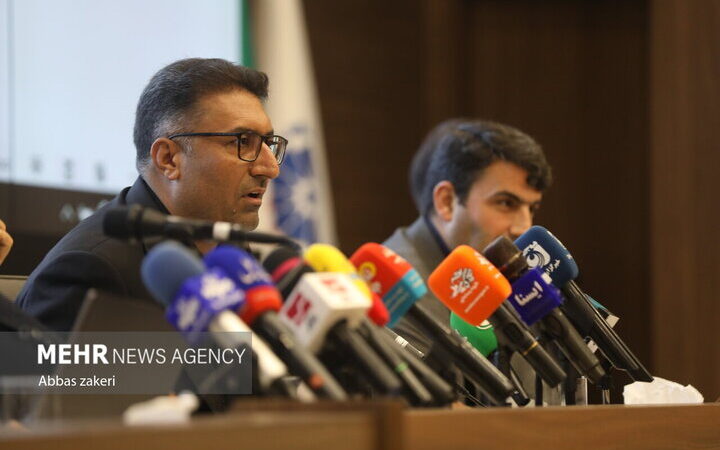 قهرمانی: با تاراج سرمایه ملی و سواستفاده از منابع طبیعی برخورد می‌کنیم