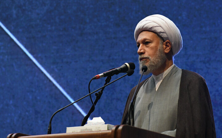 آیت‌الله دژکام: شیراز در روز شهادت شاهچراغ(ع) باید یکپارچه عزادار شود!
