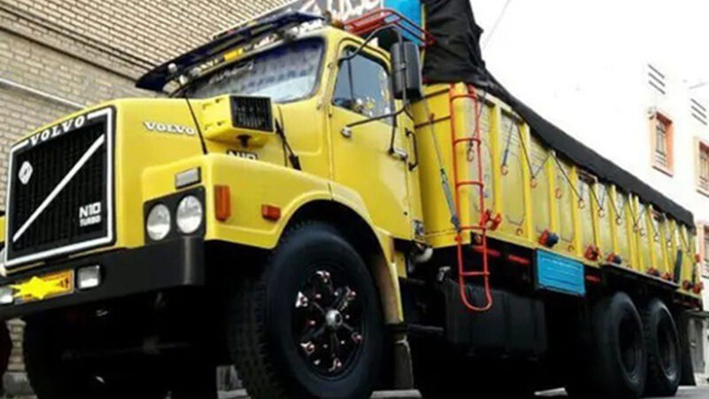 توقیف عجیب کامیون ۱۰ چرخ با راننده ۱۷ ساله در محور اندیمشک-اهواز!