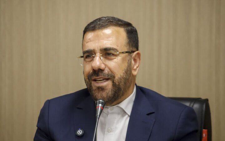 امیری: مطالبه‌گری علمی، رمز عبور از بحران‌های امروز ایران است!