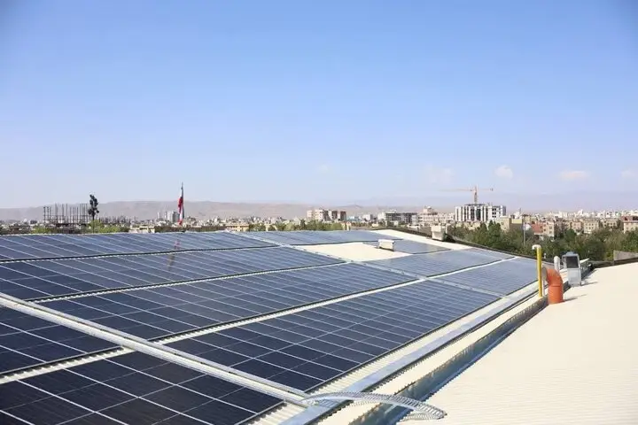 افتتاح نیروگاه خورشیدی ۲۵ کیلوواتی در قلب منابع طبیعی اصفهان؛ گامی بزرگ برای انرژی پاک!