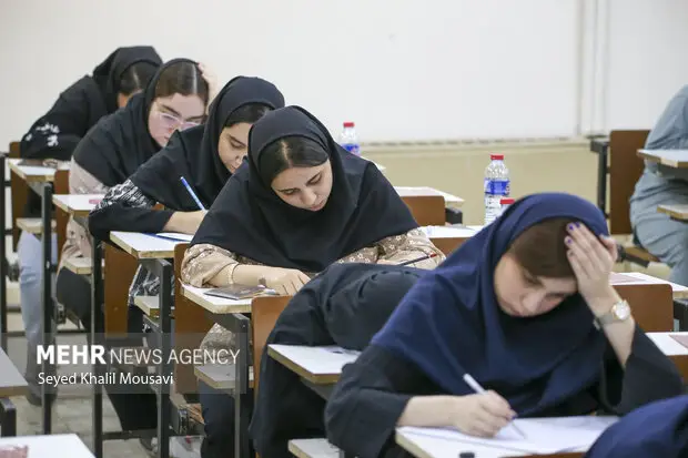 ۴۸ داوطلب شاهد و ایثارگر بدون سهمیه جزو برترین‌های کنکور ۱۴۰۴ شدند