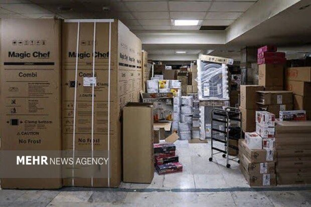 کشف انبار مخفی ۲۹۹ کولر قاچاق در بندرعباس؛ پلیس وارد عمل شد!