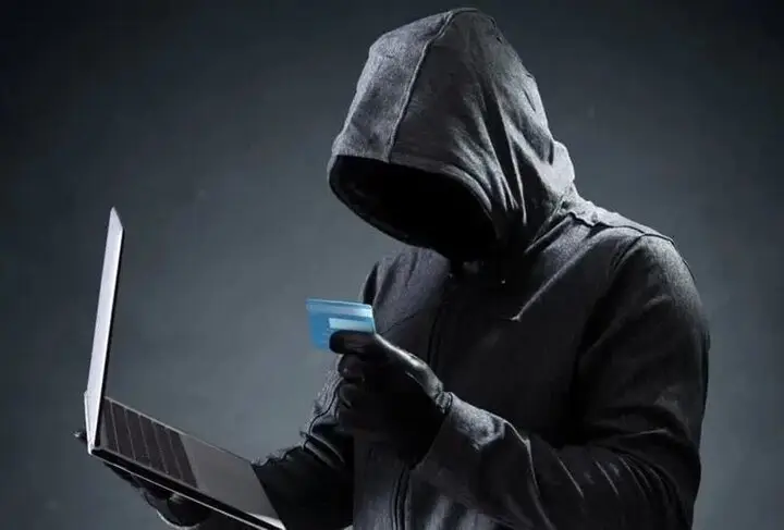 دستگیری کلاهبردار ۷۰ میلیاردی در اصفهان با وعده‌های دروغین سه برابر کردن سرمایه!