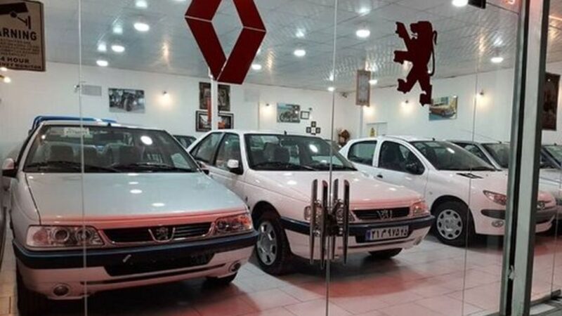 شوک بزرگ بازار خودرو: سمند و پژو ۲۰۷ در یک شب ۱۶۵ میلیون تومان گران شدند!