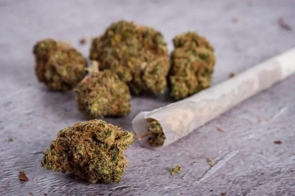 کشف حیرت‌انگیز ۱۲۰ کیلوگرم حشیش در سواحل جاسک توسط مرزبانان!