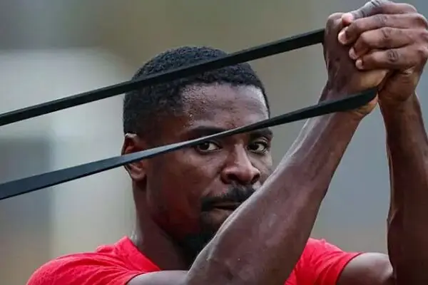 دردسرهای پنهان مدافع گرانقیمت پرسپولیس؛ از هپاتیت تا مصدومیت‌های بی‌پایان!