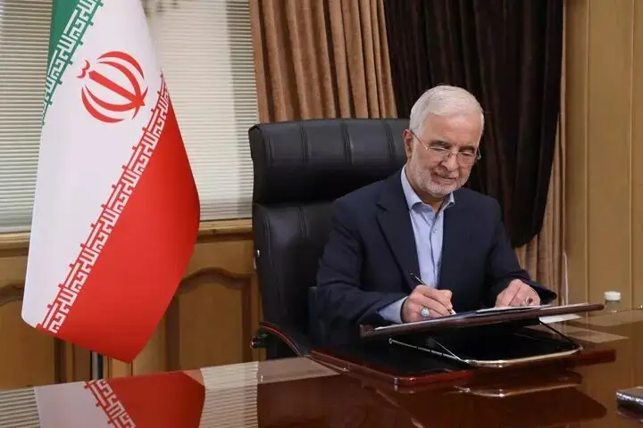 وزیر کشور با پیامی ویژه میلاد حضرت مسیح(ع) را به هموطنان مسیحی تبریک گفت