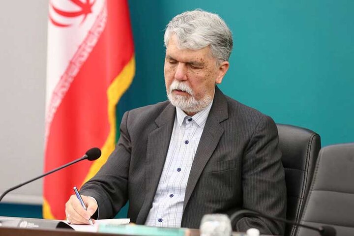 وزیر فرهنگ در پیامی ویژه: تئاتر کودک، روشنایی‌ بخش آینده‌ای درخشان است!