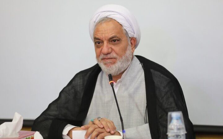 وصول ۱۷۹۰ میلیارد تومان مطالبات معوق مراکز درمانی کرمان؛ خدمات به بیمه‌شدگان به روال عادی بازگشت!