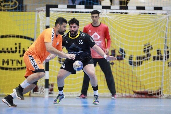 صدرنشینی هیجان‌انگیز سایپا در لیگ برتر هندبال؛ شکست ناپذیری ادامه دارد!