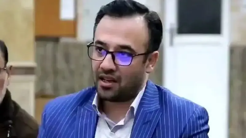 پرسشی درباره محکومیت محمدقاسم مکارم شیرازی، مشاور عالی وزیر راه دولت مرحوم رئیسی/ چرا اینقدر دیر حکم را اجرا می کنید؟