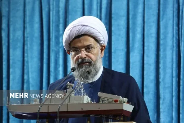 امام جمعه دشتی خواستار تجدیدنظر فوری در تعرفه صادرات گوجه فرنگی شد!