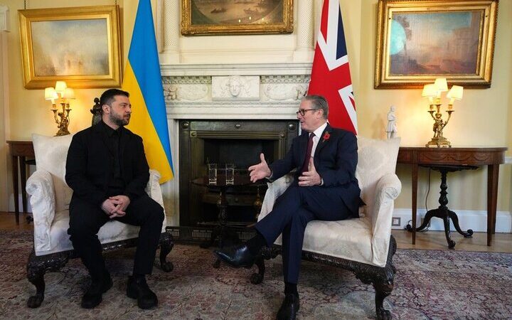 رایزنی حساس انگلیس و بلژیک درباره سرنوشت دارایی‌های مسدود شده روسیه برای اوکراین