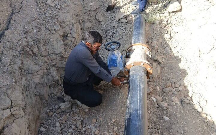 آب‌رسانی به قشم پس از سیلاب نجات یافت؛ شبکه به حالت پایدار بازگشت!