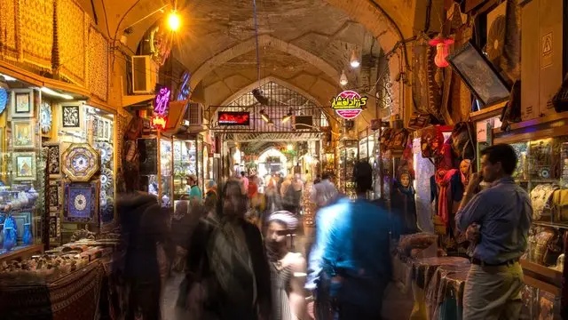 سرمایه‌گذاری ۳۰ هزار میلیاردی در گردشگری اصفهان؛ ۷ پروژه بزرگ در مسیر تحول اقتصادی