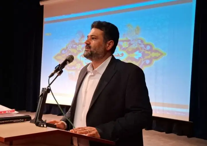 تلاش نماینده گرمسار برای مهار افزایش قیمت آب و حمایت از کشاورزان در آستانه بحران