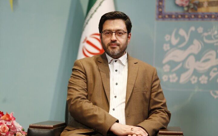 قم میزبان نخستین نگارگذر فرهنگی؛ هنرمندان چگونه دیوارهای شهر را زنده کردند؟