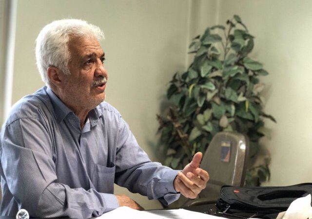 فرصت طلایی دو ماهه برای بازنشستگان؛ ثبت‌نام یا انصراف از بیمه تکمیلی به کدام سو می‌رود؟