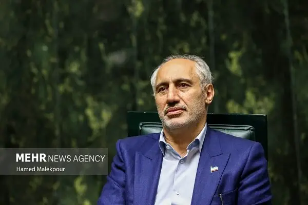 حقوق کارمندان ۲۰ درصد جهش کرد؛ معافیت مالیاتی تا ۴۰ میلیون تومان بالا رفت!