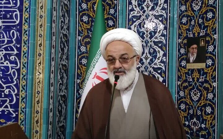 تشییع پرشور آیت‌الله شاهچراغی؛ نمادی از عشق و وفاداری مردم به روحانیت