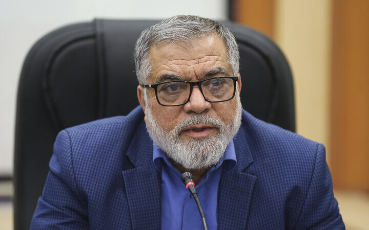 نماینده مجلس: دوقطبی‌سازی، نقشه شکست‌خورده دشمن برای تفرقه در کشور!