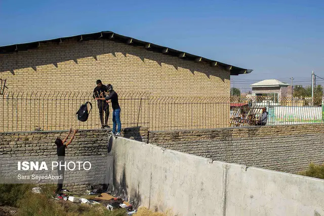 ۶۰ مدرسه تهران در معرض بحران اجتماعی؛ چه تهدیدهایی جان دانش‌آموزان را تهدید می‌کند؟