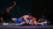 نفت و گاز زاگرس جنوبی با پیروزی نفس‌گیر به فینال لیگ برتر کشتی فرنگی رسید؛ جدال نهایی با استقلال قم در راه است!