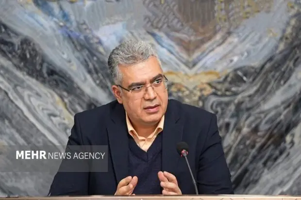 دهقان‌دهنوی هشدار داد: بدون دانش تجارت، صنعت ایران محکوم به شکست است!