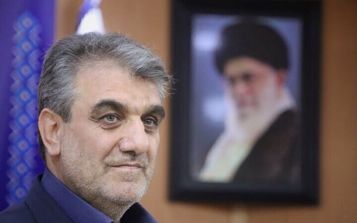 کولیوند وعده داد: مطالبات بانوان شاغل سمنان با جدیت و در چارچوب قانون پیگیری می‌شود