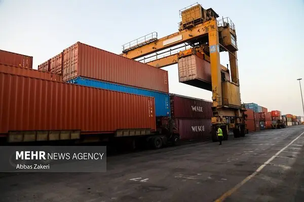 تمدید عجیب مصوبه ترخیص ۹۰ درصدی کالاها؛ چالش‌های جدید در گمرکات کشور