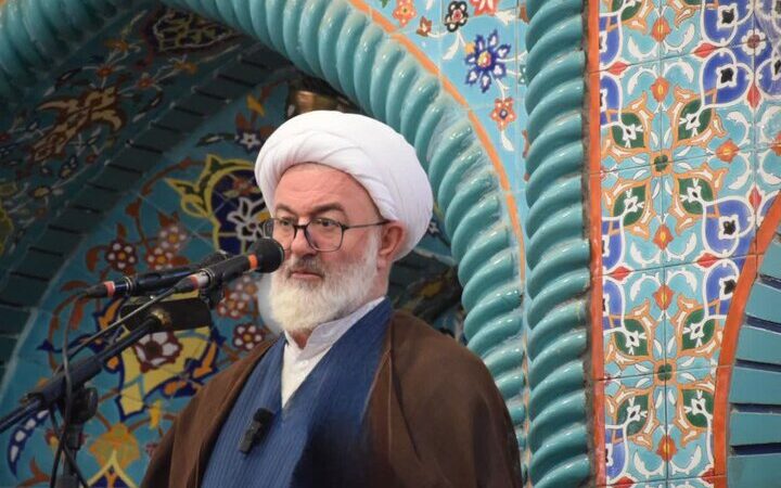 امام جمعه شاهرود: حمایت از دولت، وظیفه ملی است؛ نقد‌ها باید سازنده و مثبت باشد