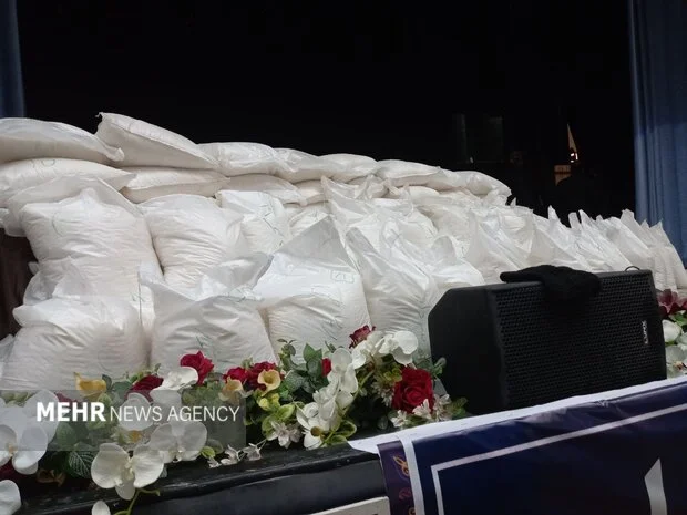 کشف حیرت‌انگیز بیش از ۲۲ کیلو شیشه در رباط‌کریم و بازداشت ۵ قاچاقچی خطرناک