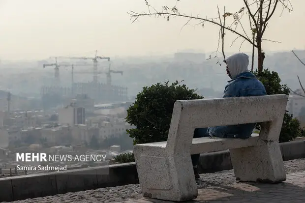 تهران در محاصره هوای ناسالم؛ بهارستان و ورامین در وضعیت قرمز آلودگی!