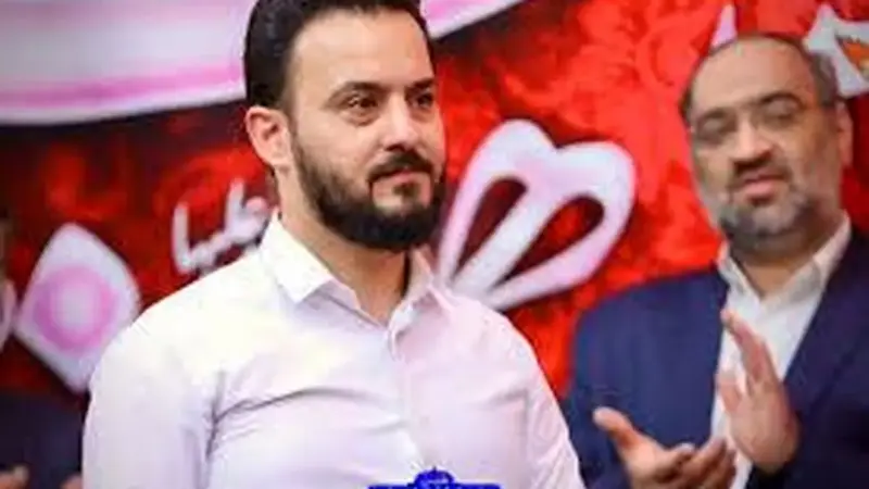 هدیه جنجالی آیفون 17 پرومکس به مداحی که اردستانی را حرام‌زاده خواند؛ واکنش‌ها شدید شد!