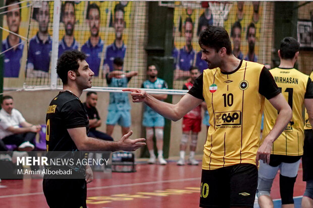 رقابت نفس‌گیر شهداب و پیکان برای حفظ صدر جدول در هفته چهارم لیگ والیبال