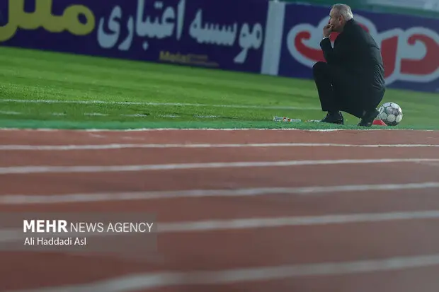 فولاد از صدرنشینی تا سقوط تلخ؛ یحیی گل‌محمدی در بحران بی‌سابقه لیگ برتر!