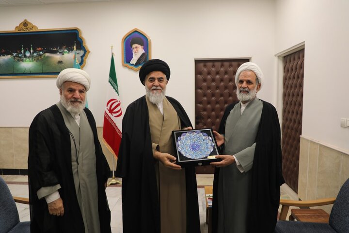 چرا تربیت مجتهدان شیعه بیش از همیشه ضرورت یافته است؟ گفت‌وگوهای مهم در مسجد جمکران