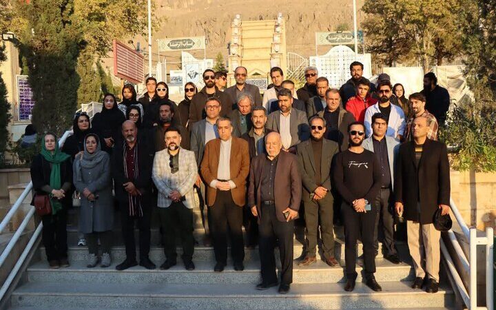 آغاز متفاوت جشنواره تئاتر کرمان با ادای احترام ویژه در گلزار شهدا