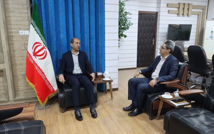 فرماندار دشتی وعده داد: خدمات‌رسانی به عشایر با تانکرهای جدید آب‌رسانی متحول می‌شود!