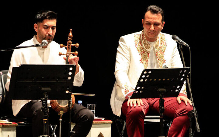 کنسرت بی‌نظیر «قمر» با صدای جادویی مصطفی جلالی‌پور در تالار وحدت به زودی برگزار می‌شود!