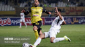 ادامه تساوی‌های بدون گل در نیمه اول دو بازی لیگ برتر فوتبال