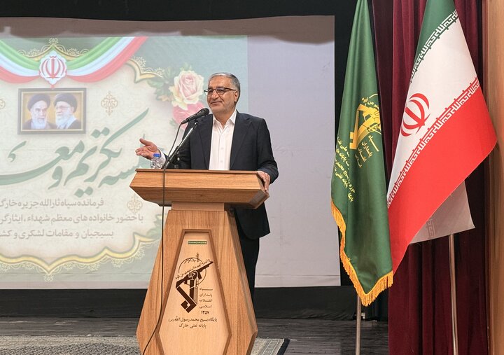 اسدروز: چرا جزیره خارگ خط مقدم دفاع از منافع ملی ایران است؟