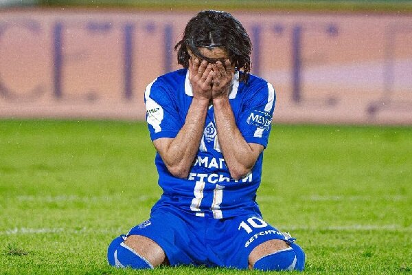 شکست تلخ دینامو ماخاچ قلعه در حضور پررنگ هافبک ایرانی؛ فرصتی که از دست رفت!