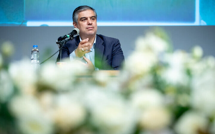 استاندار اراک: دانشجویان موتور محرک تغییرات اجتماعی و فرهنگی در کشور هستند