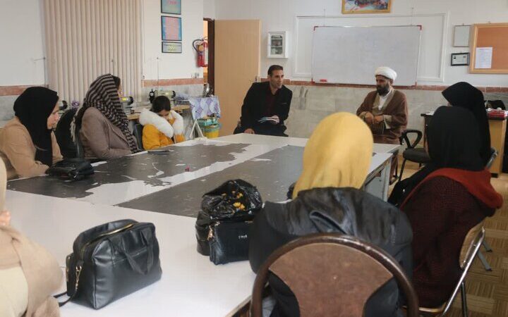 سبزی: خانواده سنگ بنای اصلی تربیت نسل جوان و جامعه اخلاق‌مدار است