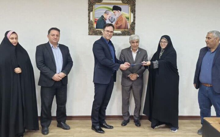 سلیمانی: دانشگاه در اقتصاد تنگستان نقش موثری دارد