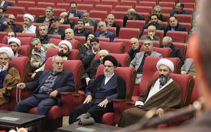 نشست هماهنگی برای برگزاری اعتکاف در مصلی اعظم تبریز برگزار شد