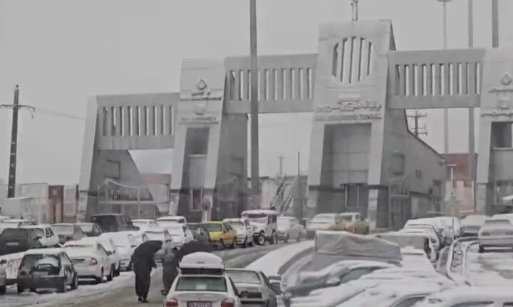 بارش شدید برف در مرز تمرچین